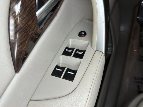 Used 2012 Acura MDX w/ Technology Package AWD/4WD image 18