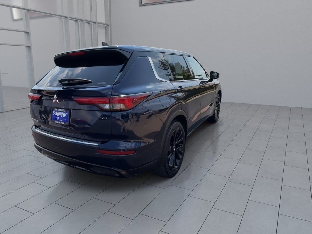 Used 2022 Mitsubishi Outlander SE AWD/4WD image 8