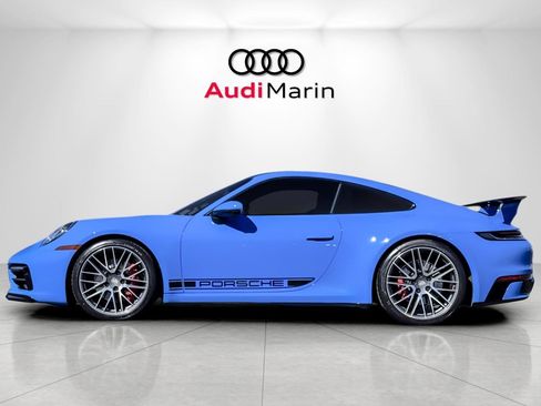 Used 2023 Porsche 911 Carrera 4S image 2