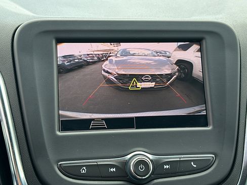 Certified 2024 Chevrolet Equinox LT image 18