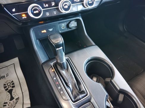 Used 2022 Honda Civic EX image 26
