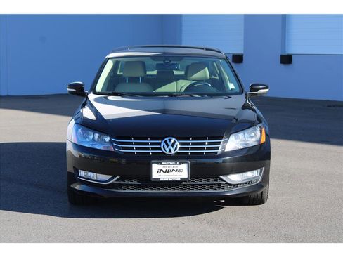 Used 2014 Volkswagen Passat TDI SEL Premium image 5