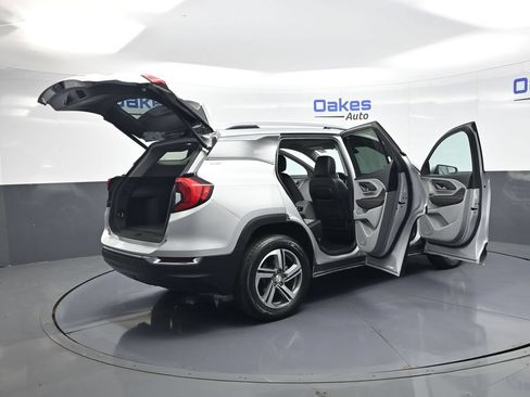 Used 2019 GMC Terrain SLT w/ Preferred Package AWD/4WD image 53