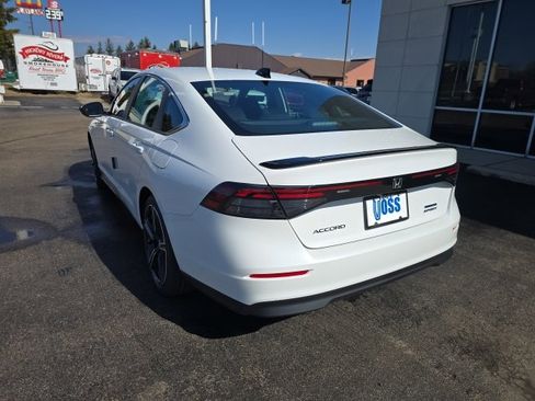 Certified 2025 Honda Accord Sport image 7