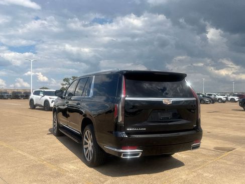 Used 2023 Cadillac Escalade ESV Premium Luxury Platinum AWD/4WD image 19