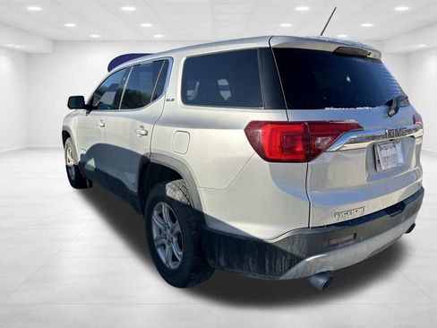 Used 2019 GMC Acadia SLE image 4