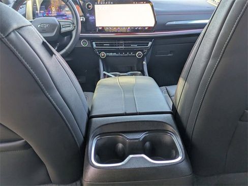 Certified 2024 Chevrolet Traverse RS image 31