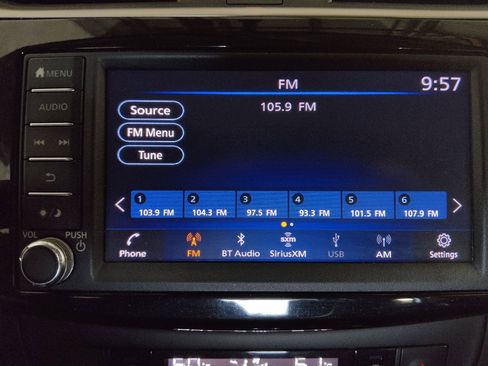 Used 2019 Nissan Sentra SV FWD image 25