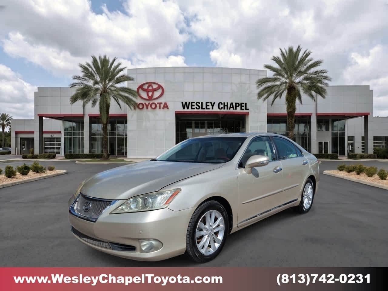 Used 2010 Lexus ES 350 w/ Preferred Accessory Package FWD image 1