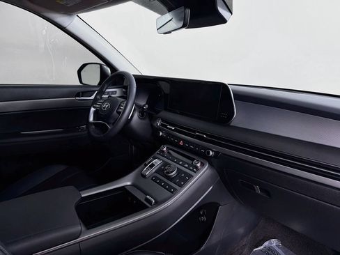 Used 2025 Hyundai Palisade SEL AWD/4WD image 29