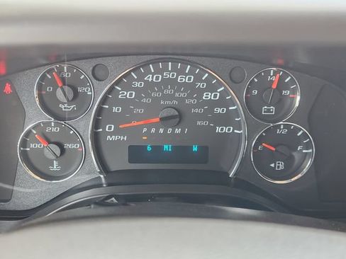 New 2026 Chevrolet Express 3500 w/ Driver Convenience Package RWD image 7
