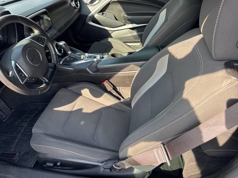 Used 2017 Chevrolet Camaro SS image 12