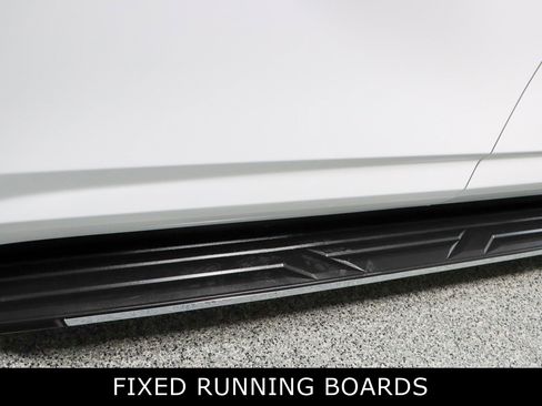 Used 2023 Chevrolet Suburban LT image 12