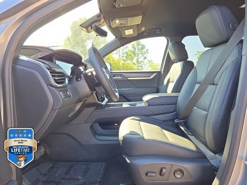 New 2026 GMC Acadia Elevation w/ Super Cruise Package FWD image 17