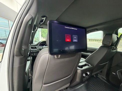 Used 2023 GMC Yukon XL AT4 w/ AT4 Premium Package image 27