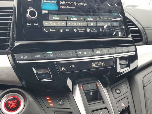 New 2026 Honda Odyssey EX-L image 24