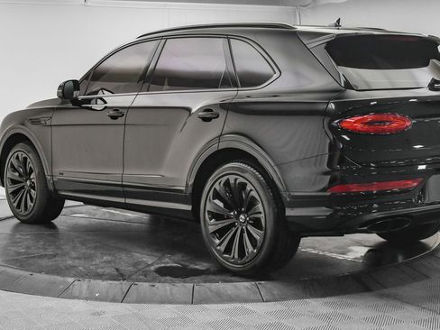 Certified 2022 Bentley Bentayga image 3
