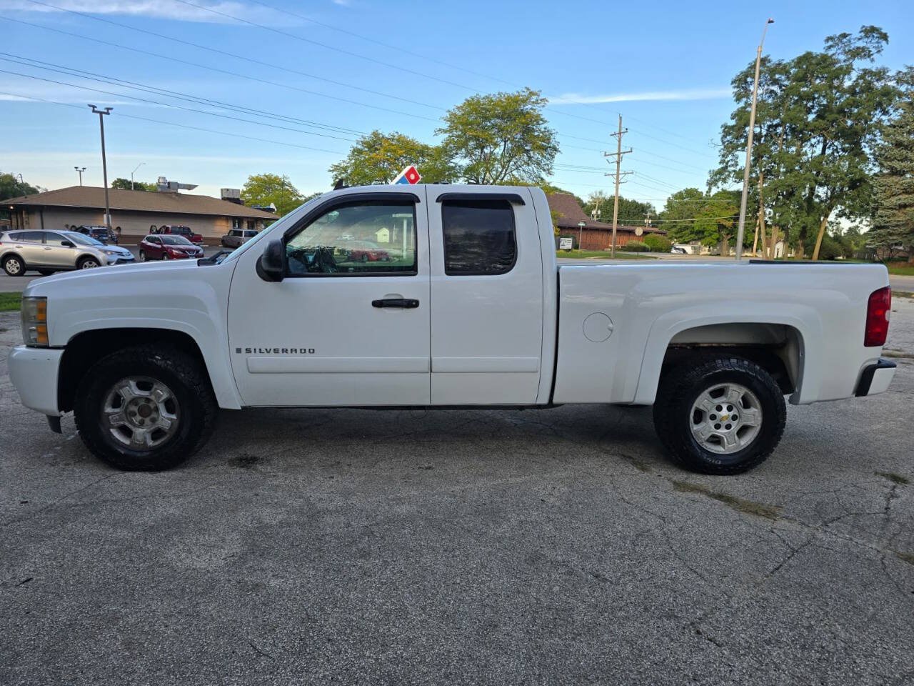 Used 2008 Chevrolet Silverado 1500 LT w/ Power Pack Plus AWD/4WD image 5