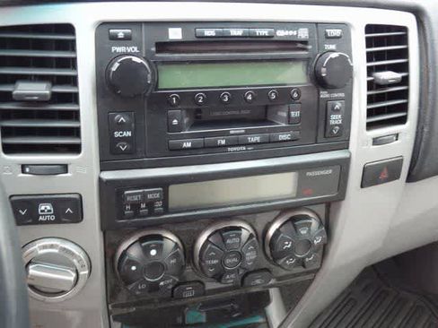 Used 2003 Toyota 4Runner Limited image 11