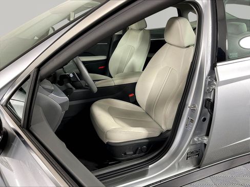 Used 2025 Hyundai Sonata SEL FWD image 21