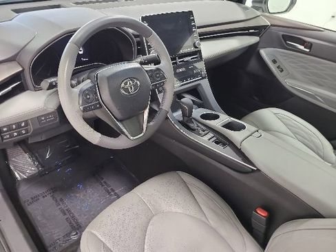 Used 2019 Toyota Avalon Limited w/ Advanced Safety Package FWD image 27