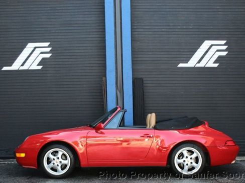Used 1996 Porsche 911 Cabriolet image 2
