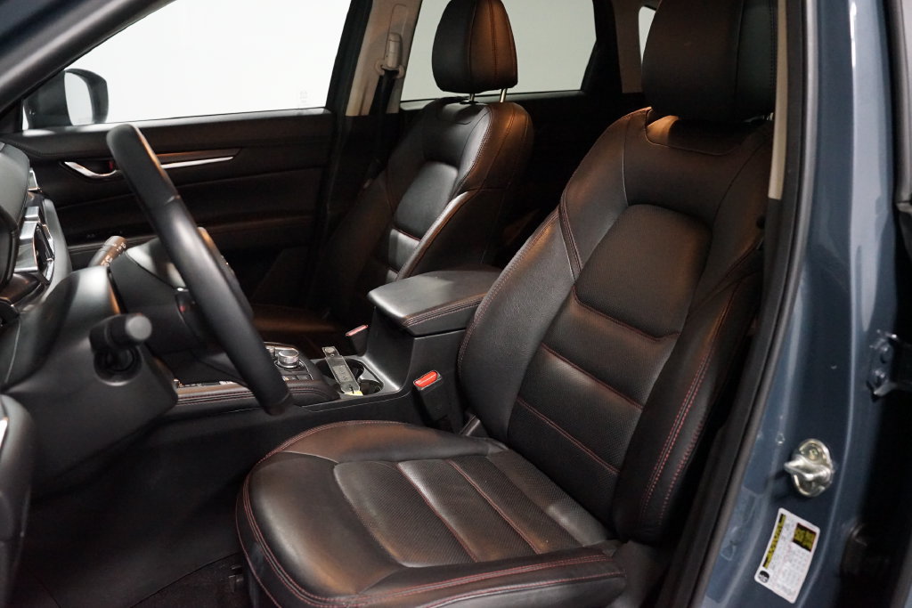 Used 2025 MAZDA CX-5 Carbon Edition AWD/4WD image 6