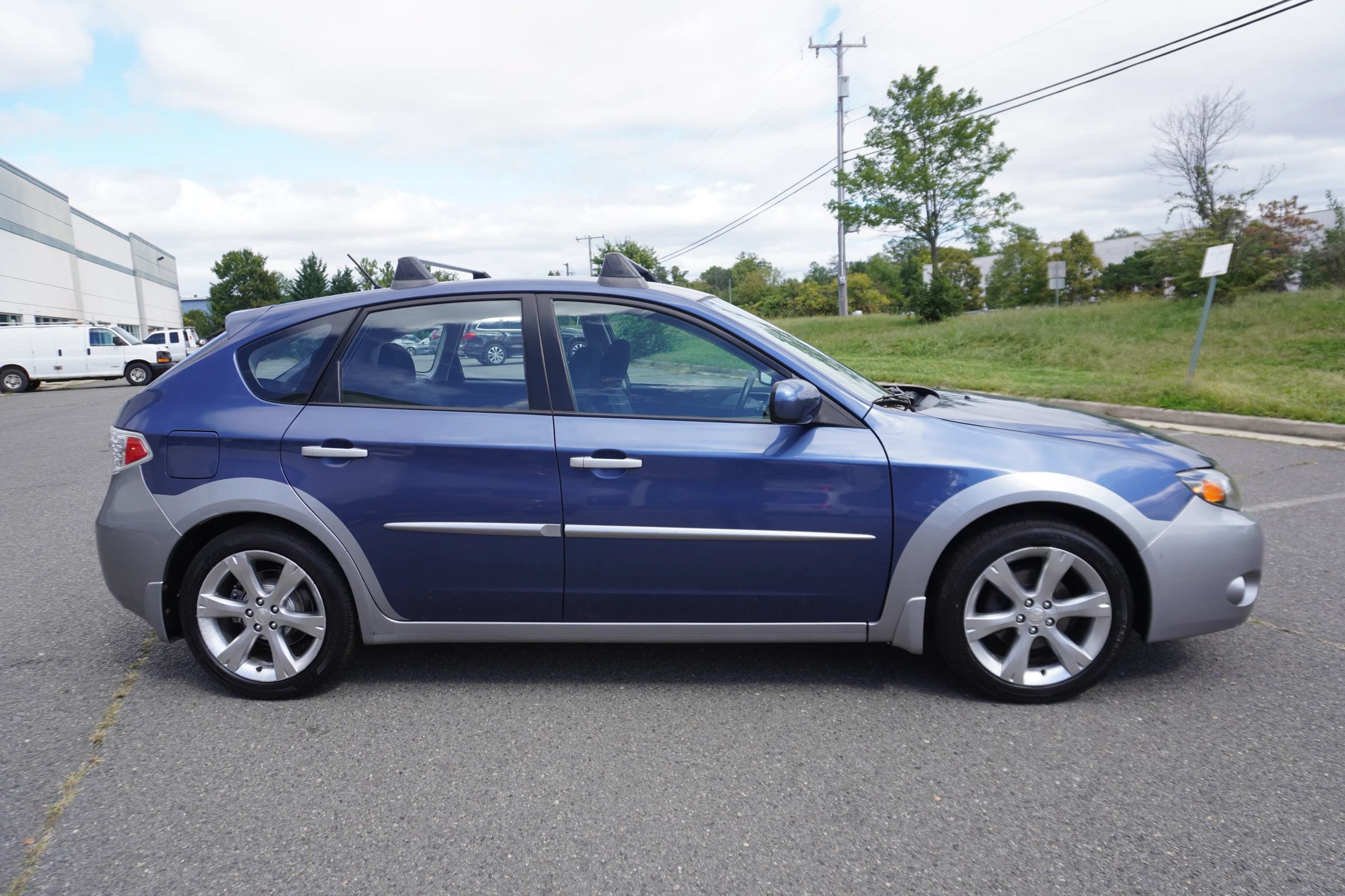 Used 2011 Subaru Impreza Outback Sport AWD/4WD image 8