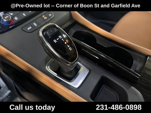 Used 2017 Buick LaCrosse Premium w/ Sun and Shade Package AWD/4WD image 25
