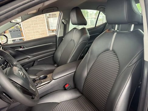 Used 2024 Toyota Camry SE w/ Blackout Package (TMS) FWD image 17