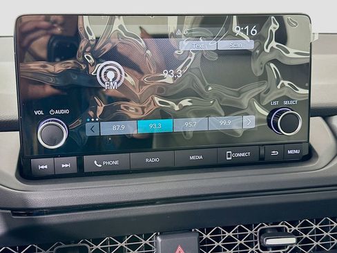 New 2025 Honda Accord SE image 11