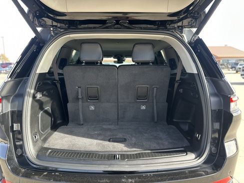 Used 2021 Jeep Grand Cherokee L Limited image 11