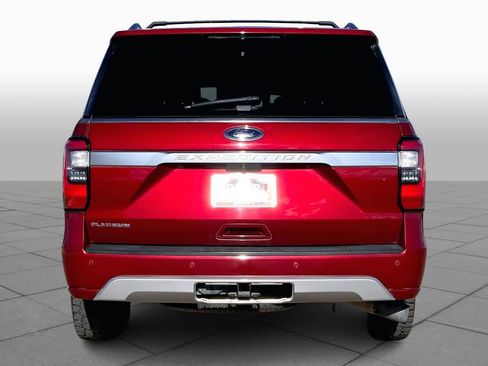 Used 2018 Ford Expedition Platinum image 4