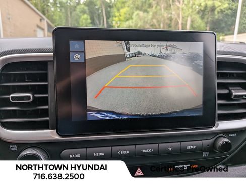 Used 2026 Hyundai Venue SEL FWD image 19