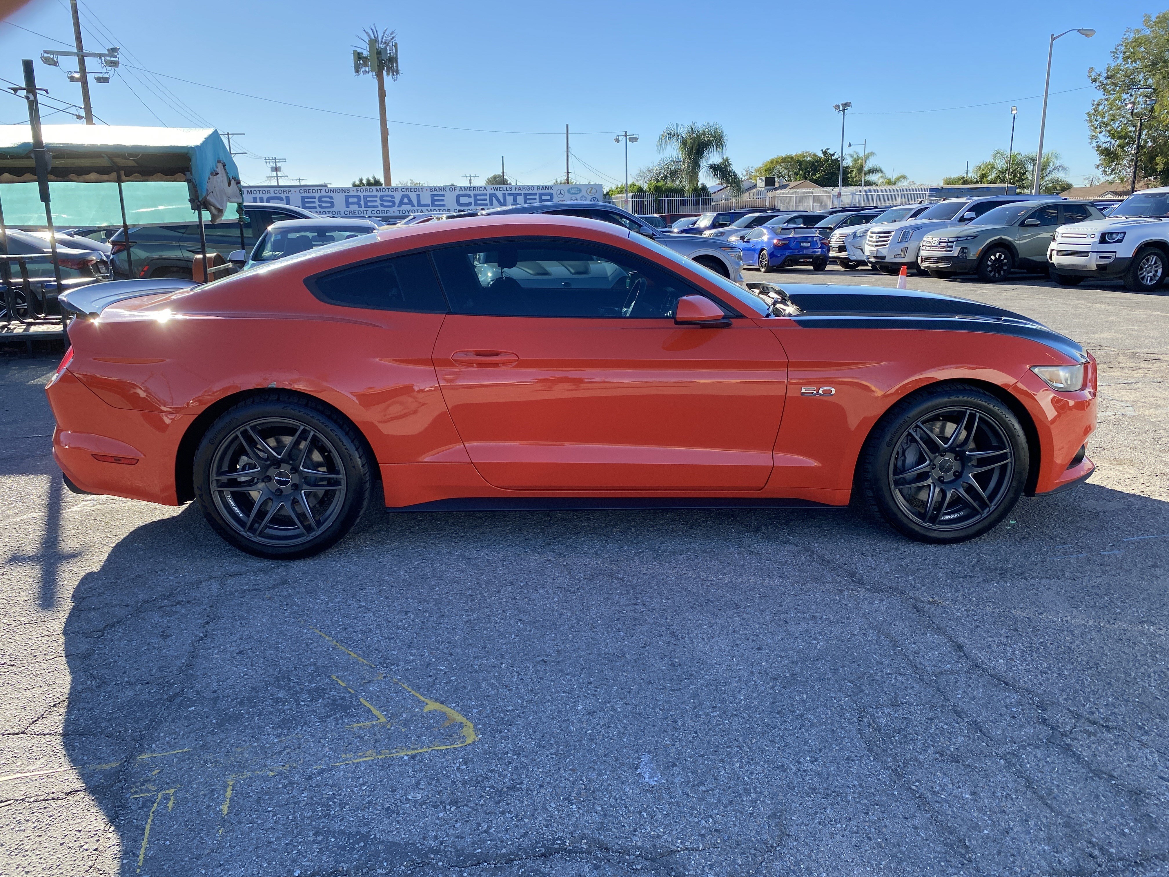 Used 2016 Ford Mustang GT RWD image 9