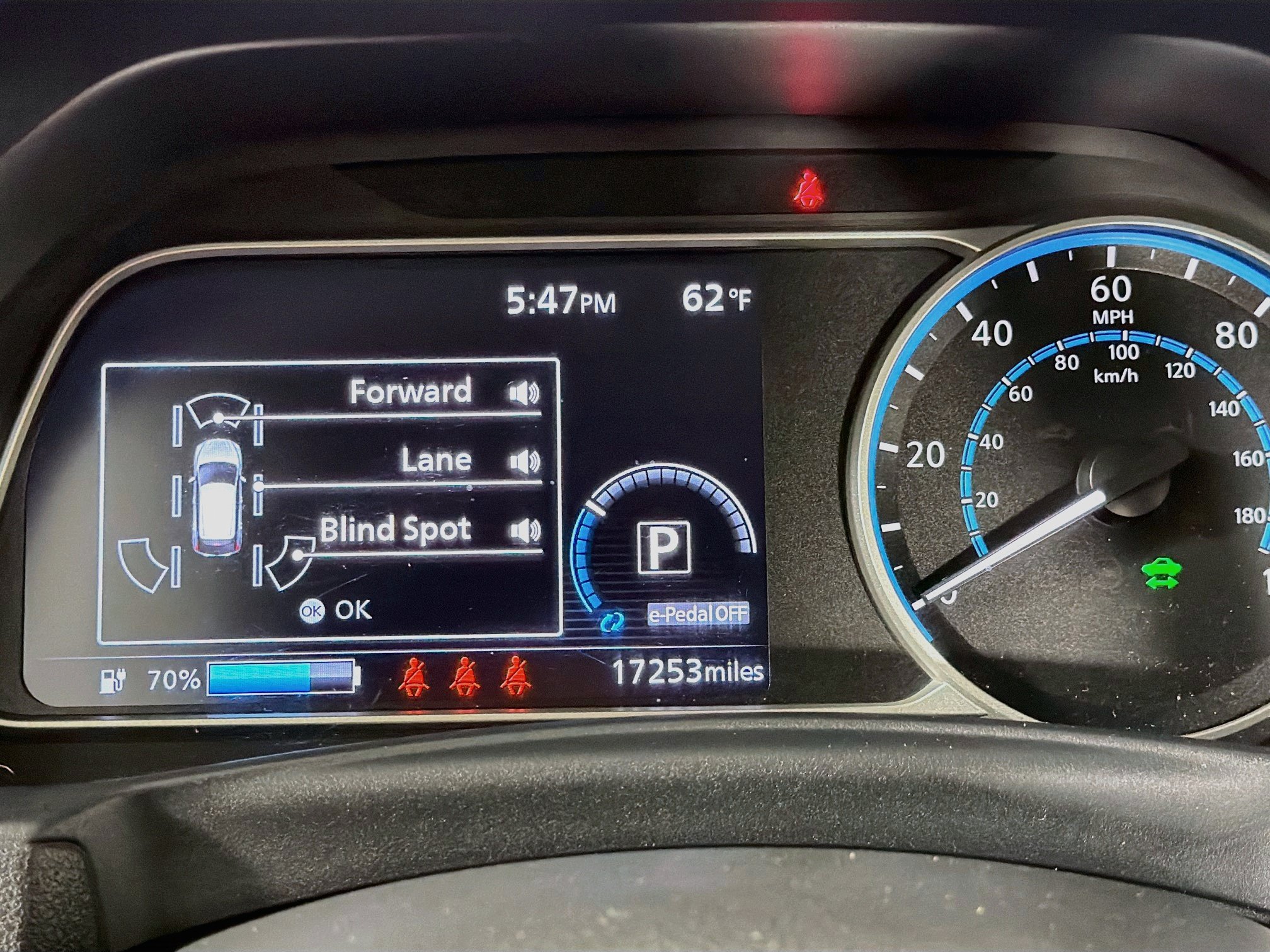 Used 2025 Nissan Leaf S FWD image 19