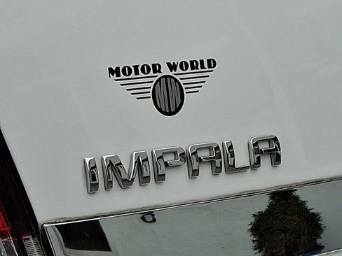 Used 2011 Chevrolet Impala LS image 29