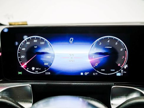 Used 2026 Mercedes-Benz GLB 250 image 25