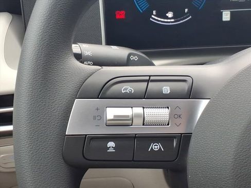 New 2026 Hyundai Tucson SE image 22