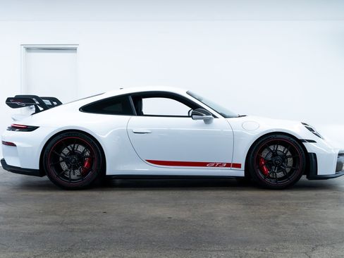 Used 2026 Porsche 911 GT3 image 7