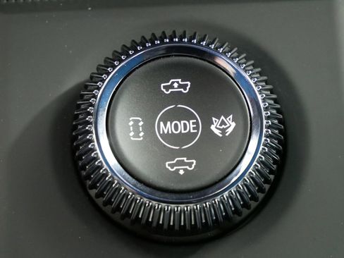 New 2026 GMC Hummer EV 4x4 Crew Cab w/ Battery Pack, 24 Module Pack image 27