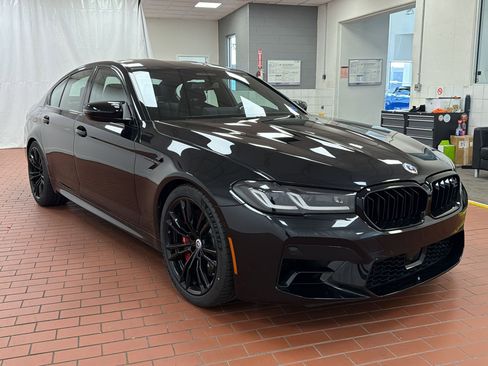 Certified 2023 BMW M5 w/ Competition Package image 7