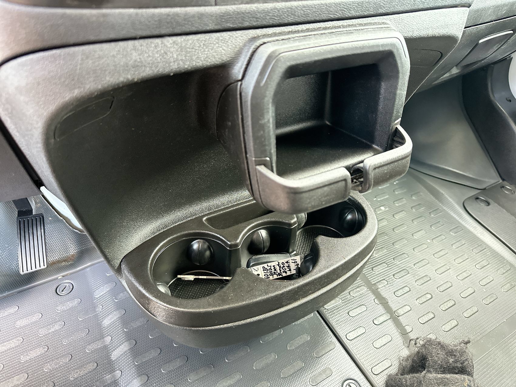 Used 2025 RAM ProMaster 2500 w/ Convenience Group FWD image 19