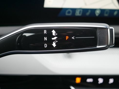 Certified 2025 Cadillac Optiq Sport 1 w/ LPO, Floor Liner Package image 24