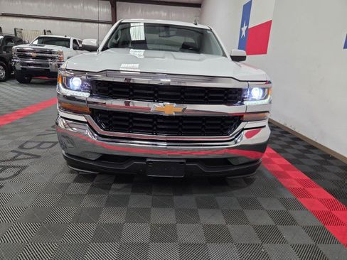 Used 2018 Chevrolet Silverado 1500 LT RWD image 21