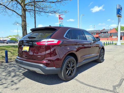Certified 2023 Ford Edge SEL w/ Convenience Package AWD/4WD image 7
