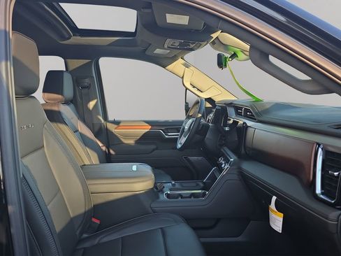New 2025 GMC Sierra 2500 Denali w/ Denali Reserve Package image 20
