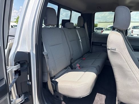 Used 2016 Ford F150 XLT w/ Equipment Group 302A Luxury AWD/4WD image 27