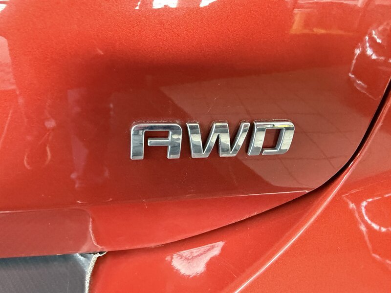 Used 2020 Chevrolet Equinox LS w/ LS Convenience Package AWD/4WD image 29