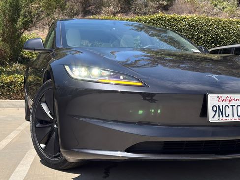 Used 2024 Tesla Model 3 Long Range AWD/4WD image 6